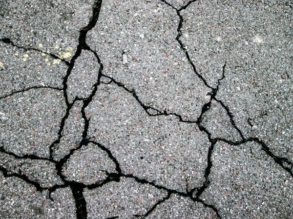 Driveway Crack Filling in Richmond