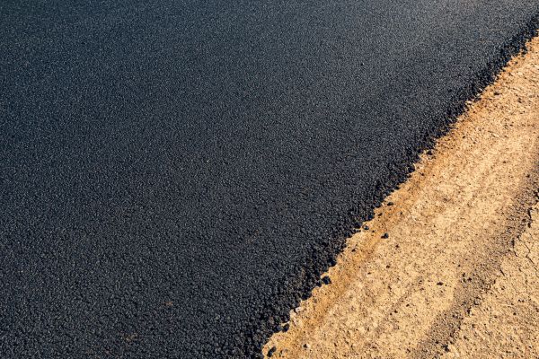 Cost of Hot Tar Driveway Sealing in Richmond
