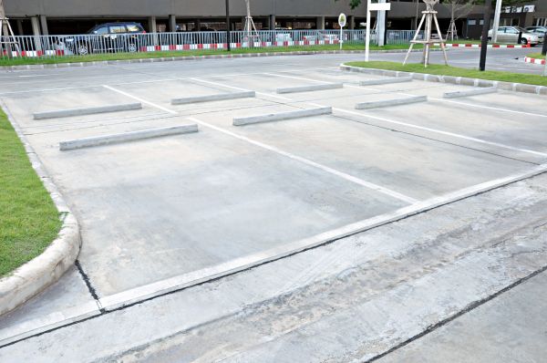 Parking Lot Resurfacing in Richmond