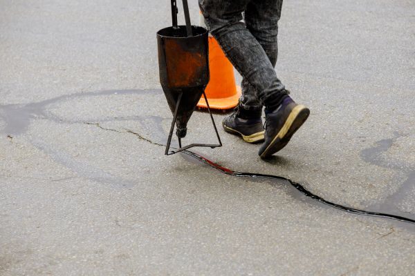 Cost of Hot Crack Filling in Richmond