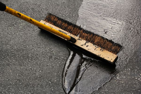 Asphalt Driveway Sealing in Richmond
