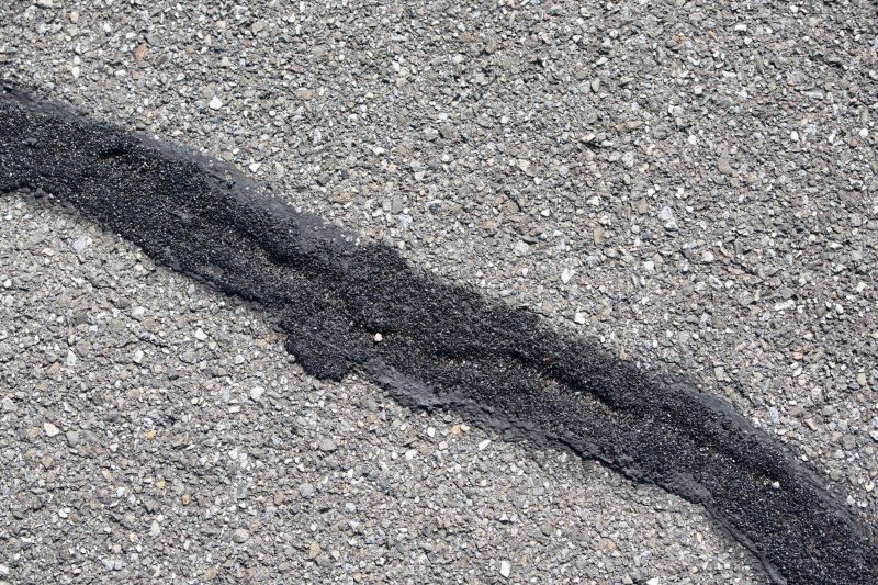 Residential Asphalt Sealing